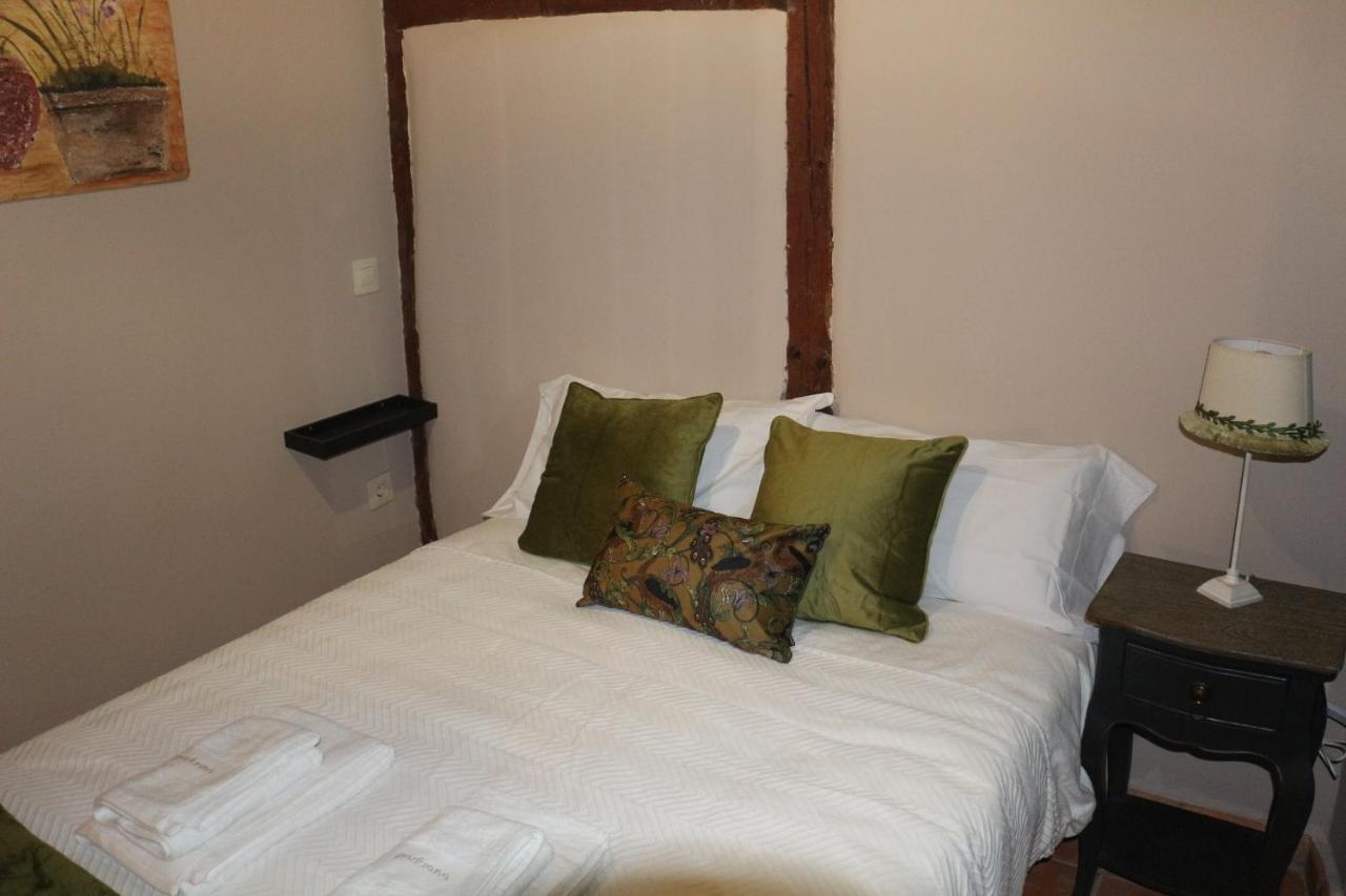 Apartamentos Coliseo Toledo Ngoại thất bức ảnh